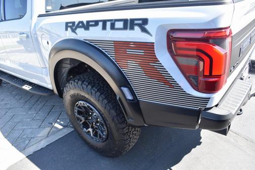 2025 Ford F-150 Raptor R
