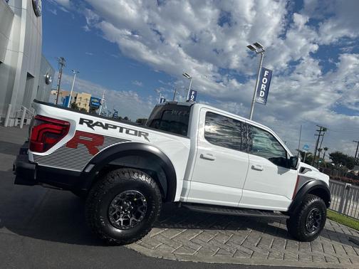 2025 Ford F-150 Raptor