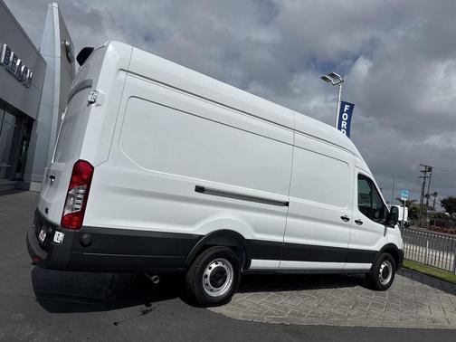 2025 Ford Transit-350 Base