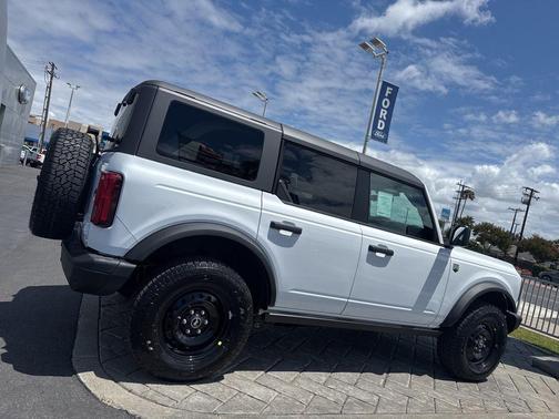 OXFORD WHITE 2026 Ford Bronco Big Bend