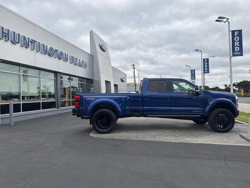 2026 Ford F-450 Platinum