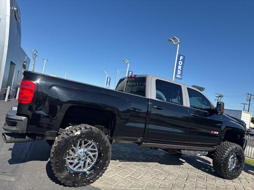 2019 Chevrolet Silverado 2500 LTZ