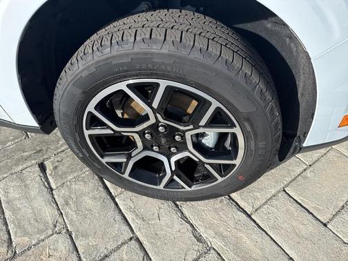 2025 Ford Maverick Lariat