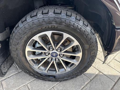 MAGMA RED 2018 Ford F-150 XLT