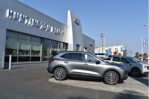 2025 Ford Escape PHEV SE