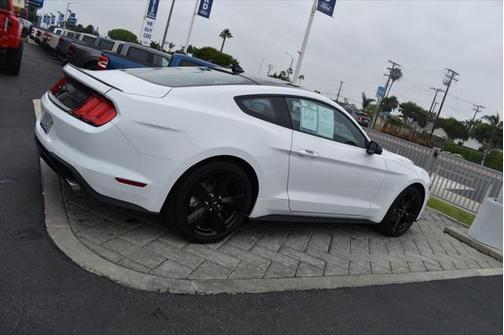 2023 Ford Mustang EcoBoost