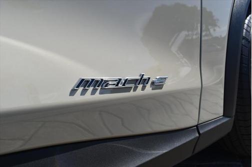 2025 Ford Mustang Mach-E Select