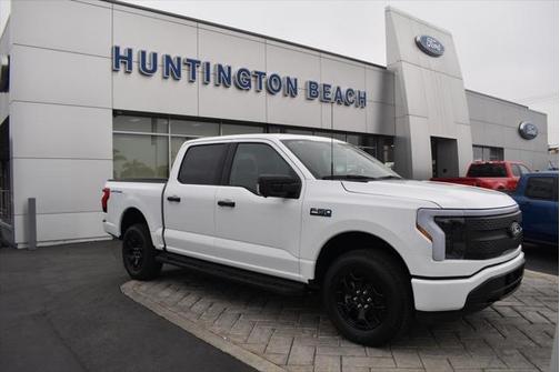 2025 Ford F-150 Lightning XLT