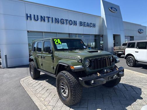 Sarge Green Clearcoat 2024 Jeep Wrangler Rubicon 392