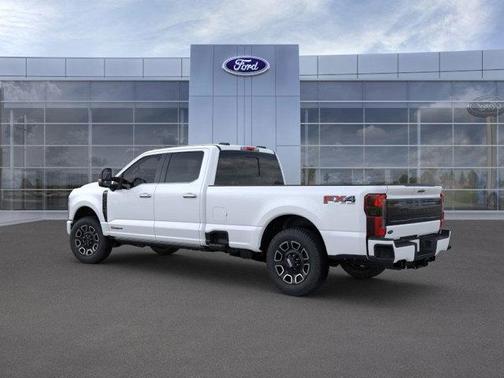 2025 Ford F-350 Platinum