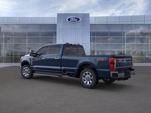 2025 Ford F-350 Lariat Super Duty