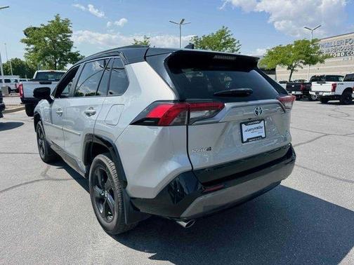 2019 Toyota RAV4 Hybrid XSE