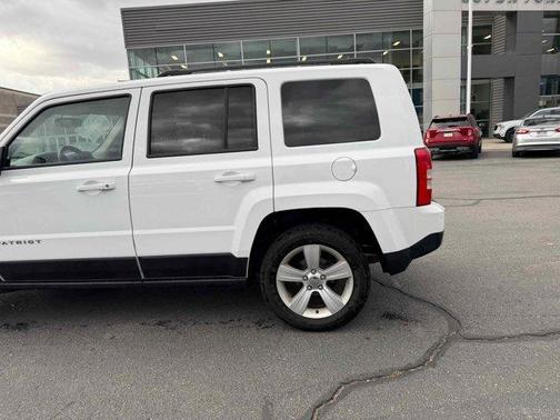 2016 Jeep Patriot Latitude