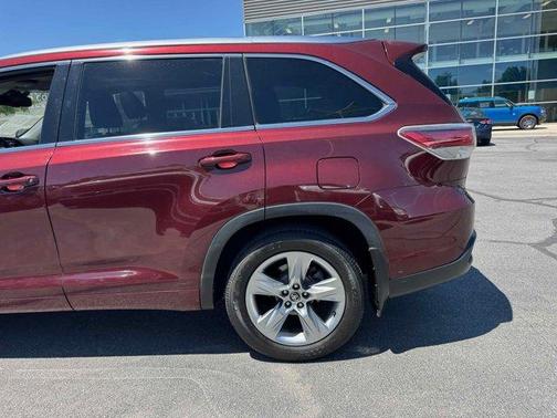 2016 Toyota Highlander Limited