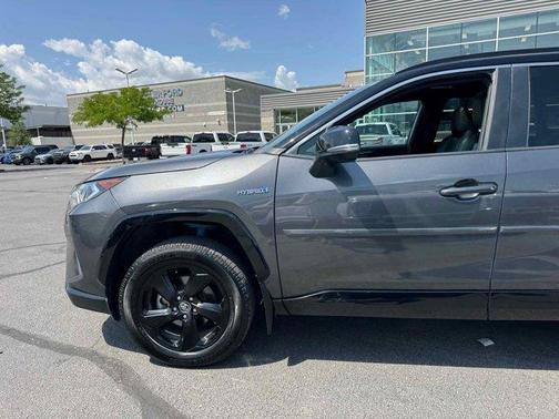 2020 Toyota RAV4 Hybrid XSE