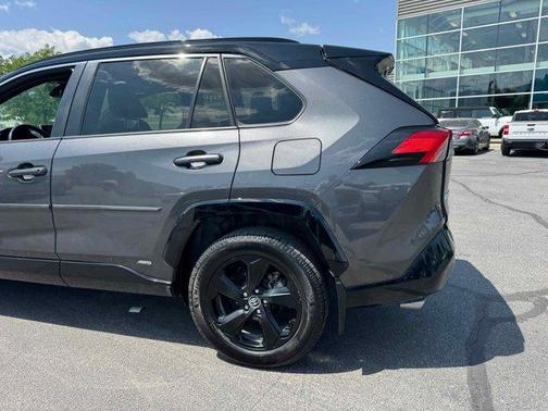 2020 Toyota RAV4 Hybrid XSE