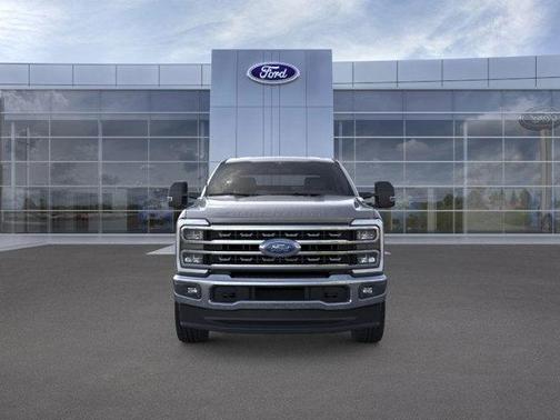 2025 Ford F-350 Lariat Super Duty