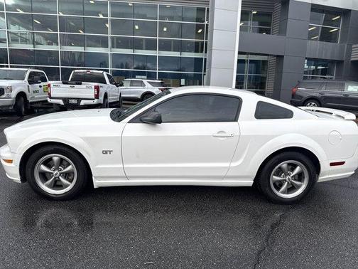 2006 Ford Mustang GT Premium