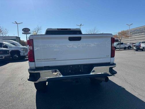 2023 Chevrolet Silverado 3500 LT