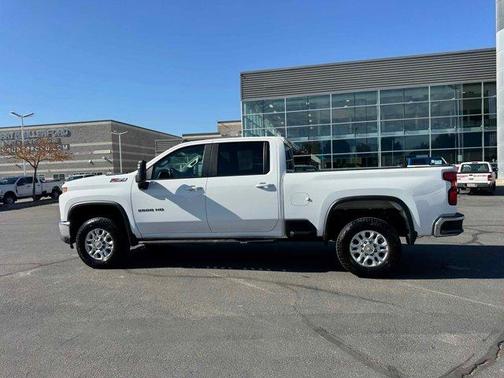 2023 Chevrolet Silverado 3500 LT