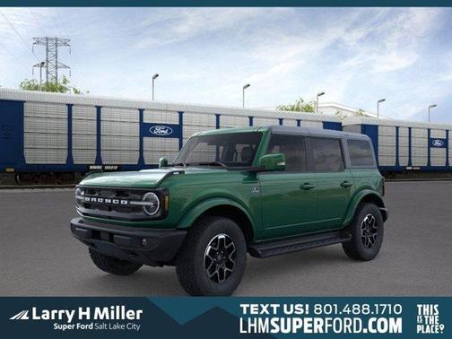 2025 Ford Bronco Outer Banks