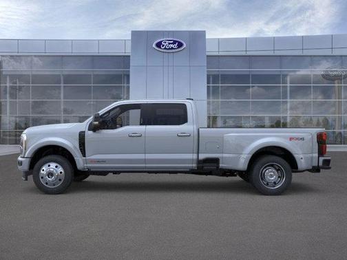 2026 Ford F-450 Platinum