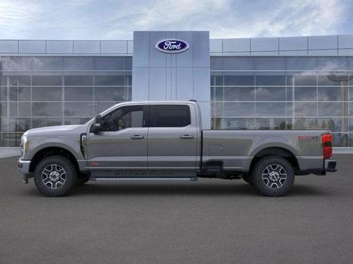 2025 Ford F-350 Lariat Super Duty