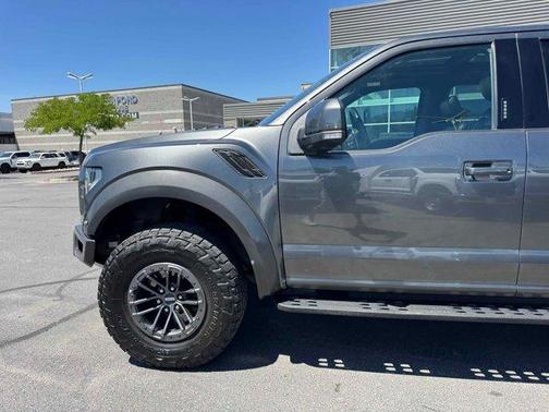 2020 Ford F-150 Raptor