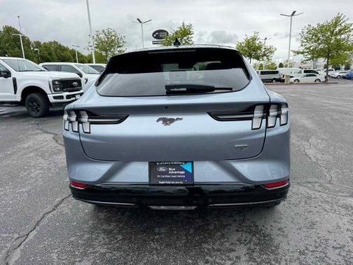 2022 Ford Mustang Mach-E California Route 1