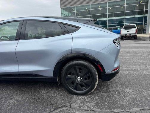 2022 Ford Mustang Mach-E California Route 1