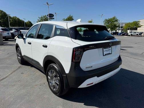 2025 Nissan Kicks S