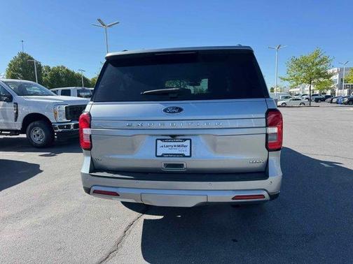 2023 Ford Expedition Max XLT