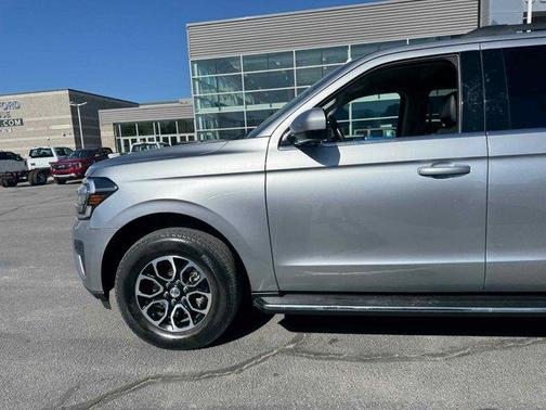 2023 Ford Expedition Max XLT