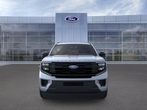 Glacier Gray Metallic 2026 Ford Expedition Max Active