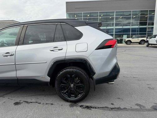 2022 Toyota RAV4 Hybrid XSE