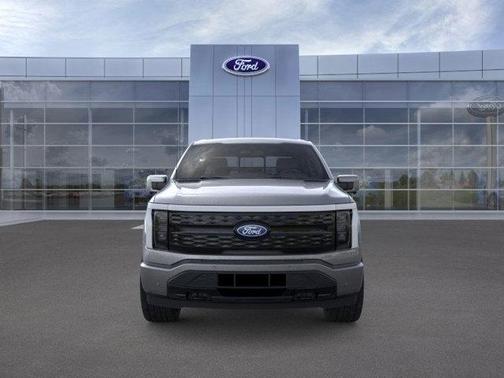2025 Ford F-150 Lightning Platinum