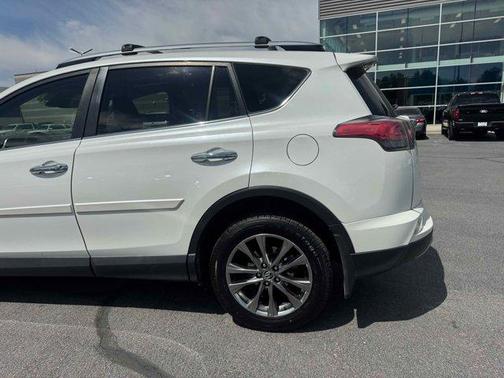 2018 Toyota RAV4 Limited