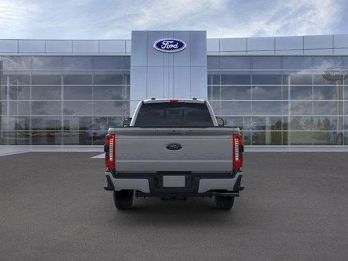 2025 Ford F-350 Lariat Super Duty