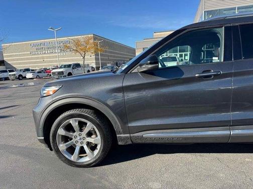 2020 Ford Explorer Platinum