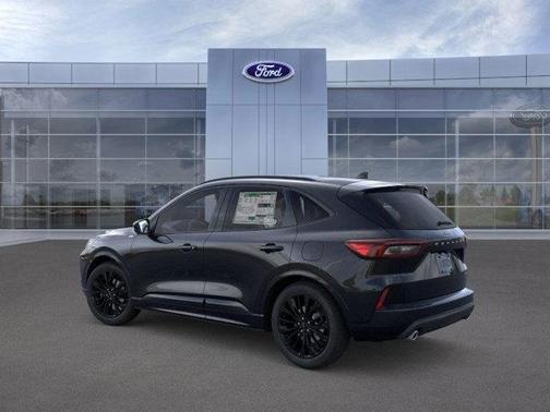 2026 Ford Escape ST-Line Elite