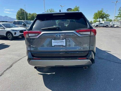 2020 Toyota RAV4 Hybrid XSE