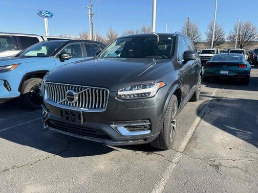 2021 Volvo XC90 Recharge Plug-In Hybrid T8 Inscription Expression 7 Passenger