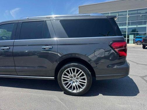 2022 Ford Expedition Max Platinum