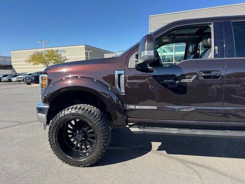 2019 Ford F-350 Lariat Super Duty