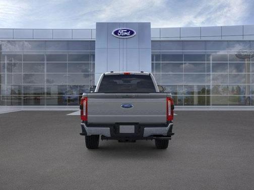 2025 Ford F-350 Lariat Super Duty