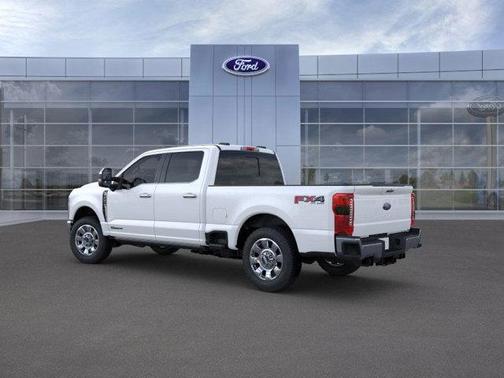 2025 Ford F-350 Lariat Super Duty