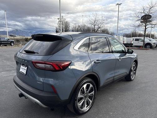 2024 Ford Escape Platinum
