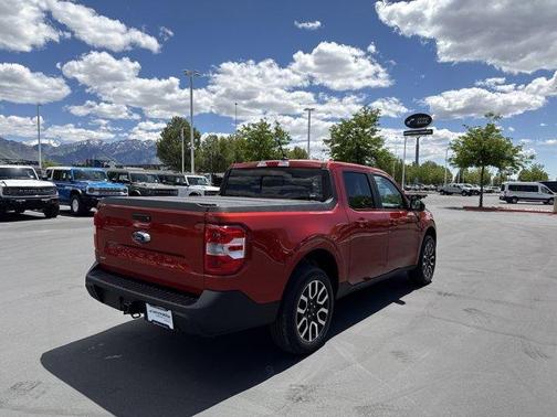 Chili Pepper Red 2024 Ford Maverick Lariat