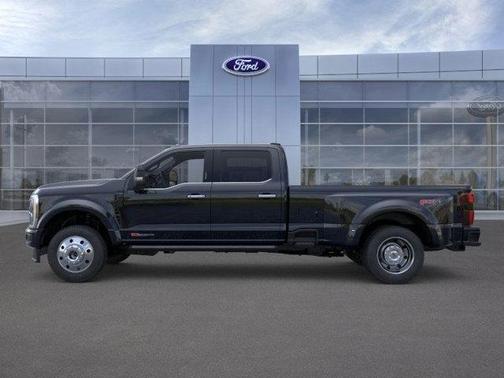 2026 Ford F-450 Platinum