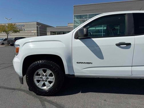2015 GMC Canyon Base
